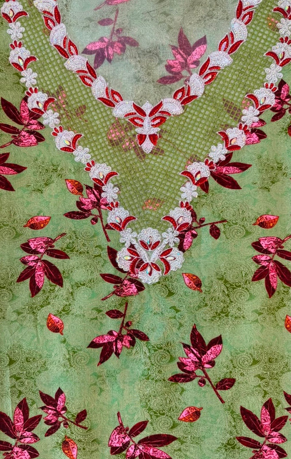 Niso Vertical Summer Mukhawwar – Floral Forest Green