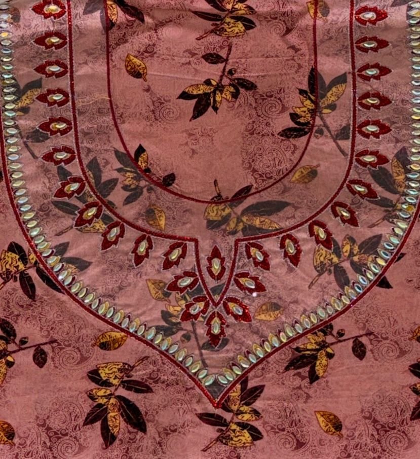 Rosè Fleur Pink Stone Detail