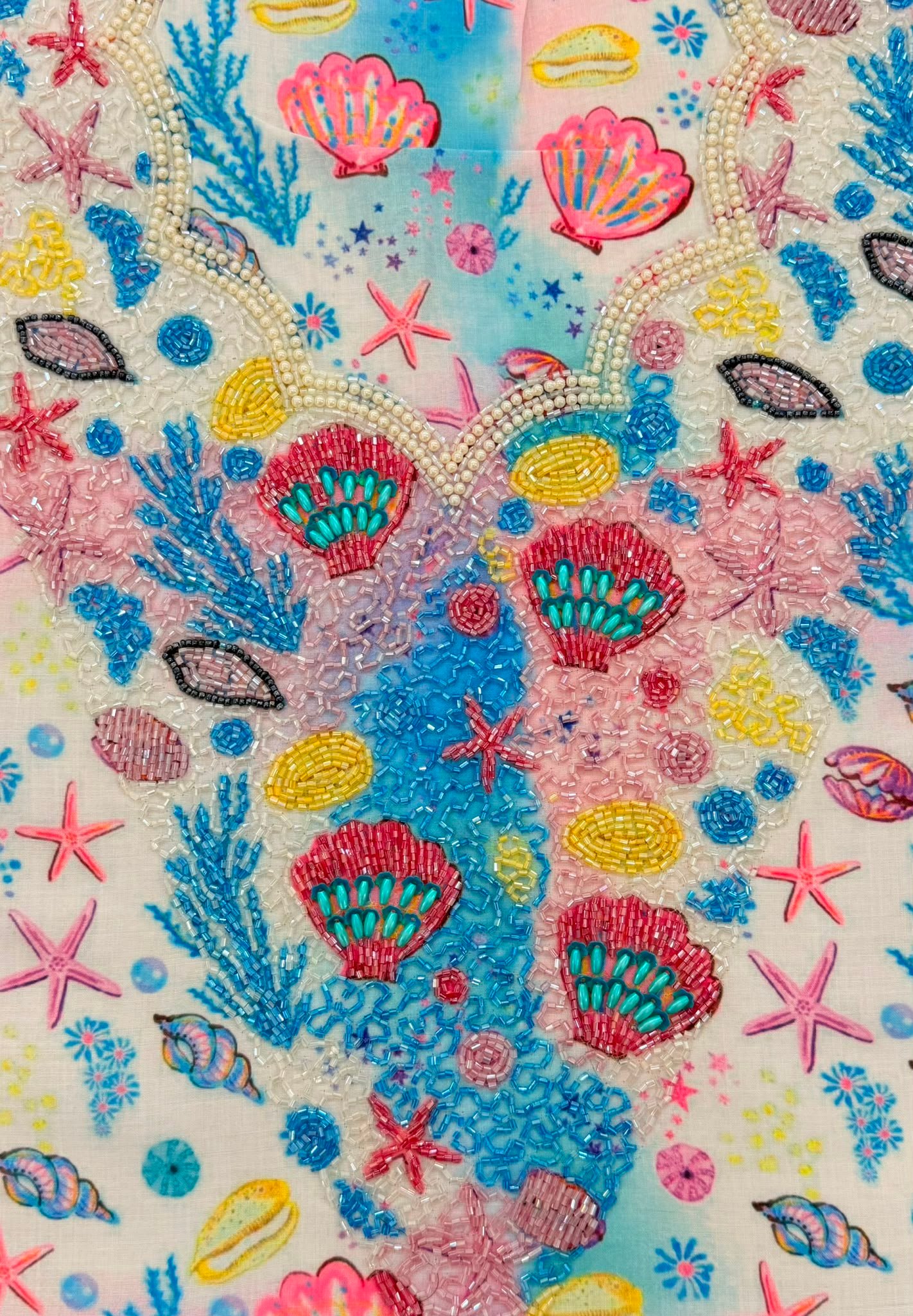 Starry Seashells Neckline Detail